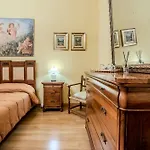 Pensión Casa Esvael - Historic In Center