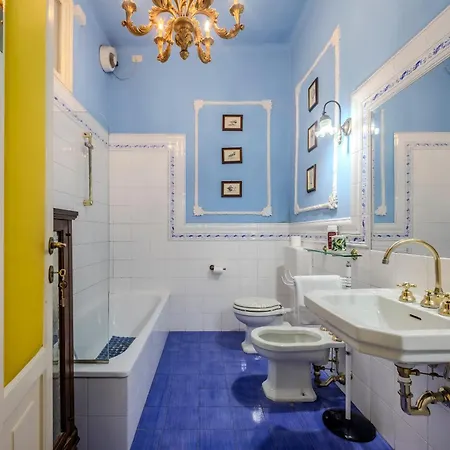 Casa Esvael - Historic In Center 3* 维罗纳