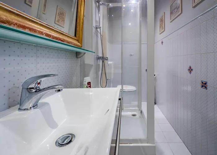 Maison d'hôtes Casa Esvael - Historic In Center 3*