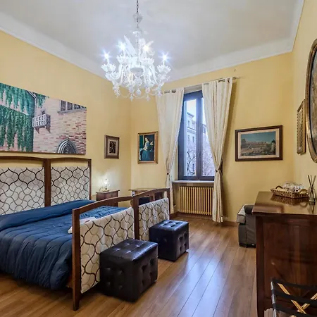 Casa Esvael - Historic In Center Penzion Verona
